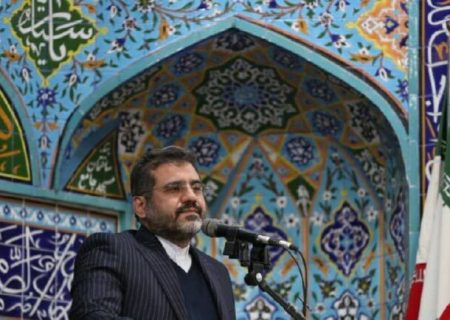 وزیر فرهنگ و ارشاد اسلامی:  فرهنگ و هنر عمومی است و تنها به عده‌ای محدود اختصاص ندارد/کتاب مفصلی در خصوص نقش کبودراهنگ در انقلاب منتشر شود.