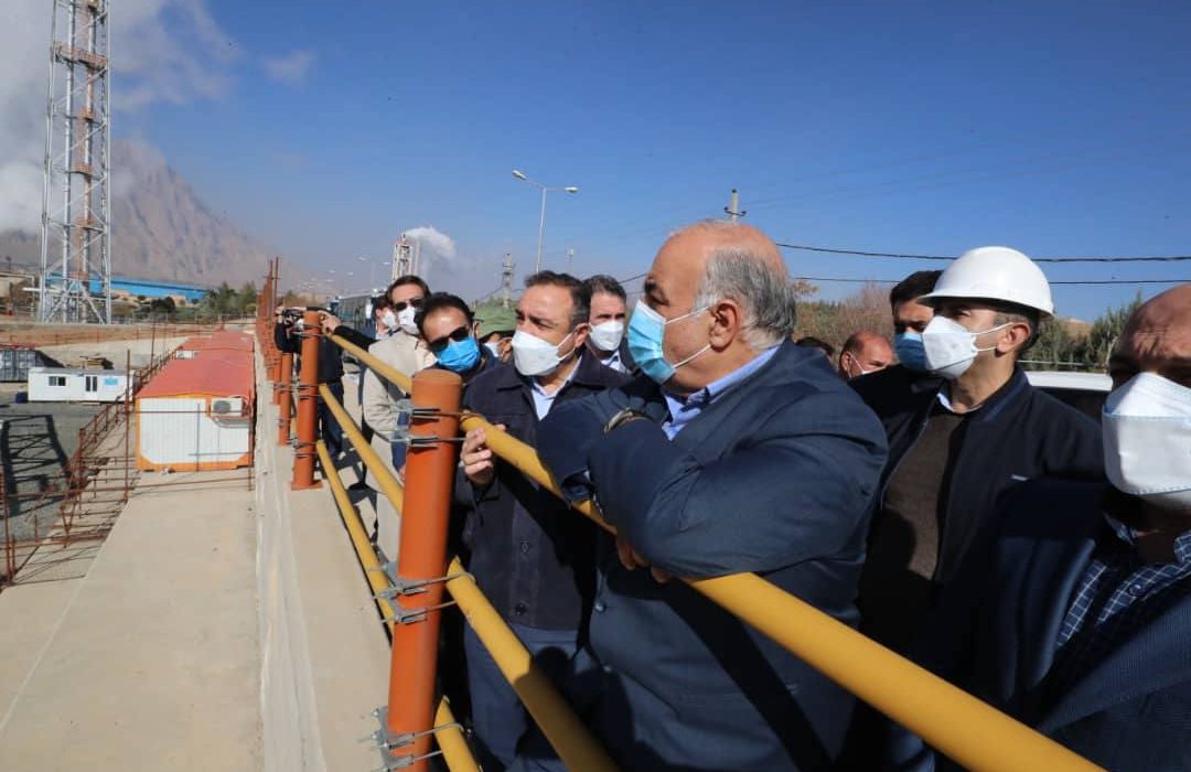 استاندار کرمانشاه : فاز دوم طرح توسعه ای پتروشیمی اوره و آمونیاک در ۱۴۰۲ به بهرهبرداری می رسد