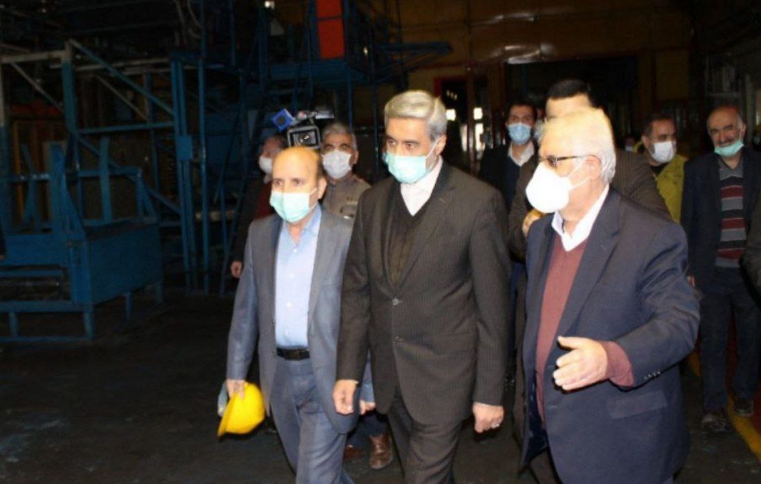 استاندار همدان : رفع موانع تولید و تسهیل شرایط برای فعالیت واحد های صنعتی و کارخانجات از مهمترین اولویتهای مدیران اجرایی استان همدان است