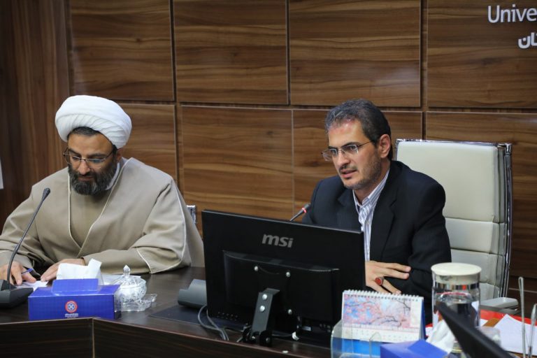 به آینده روشن کردستان امیدوارم