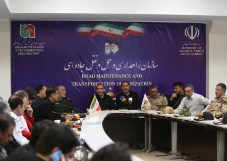 اولویت مدیریت ارشد استان کرمانشاه، برقراری همزمان تردد مسافری و ترانزیت کالا از مرز خسروی است