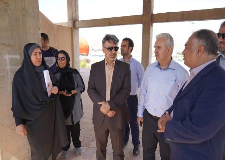 مولد سازی اماکن دولتی می تواند علاوه بر تسریع در تکمیل و اتمام پروژه های ناتمام کردستان در حوزه ورزش و جوانان ، در حفظ و نگهداشت اماکن ورزشی با ایجاد درآمد زایی تاثیرگذار باشد