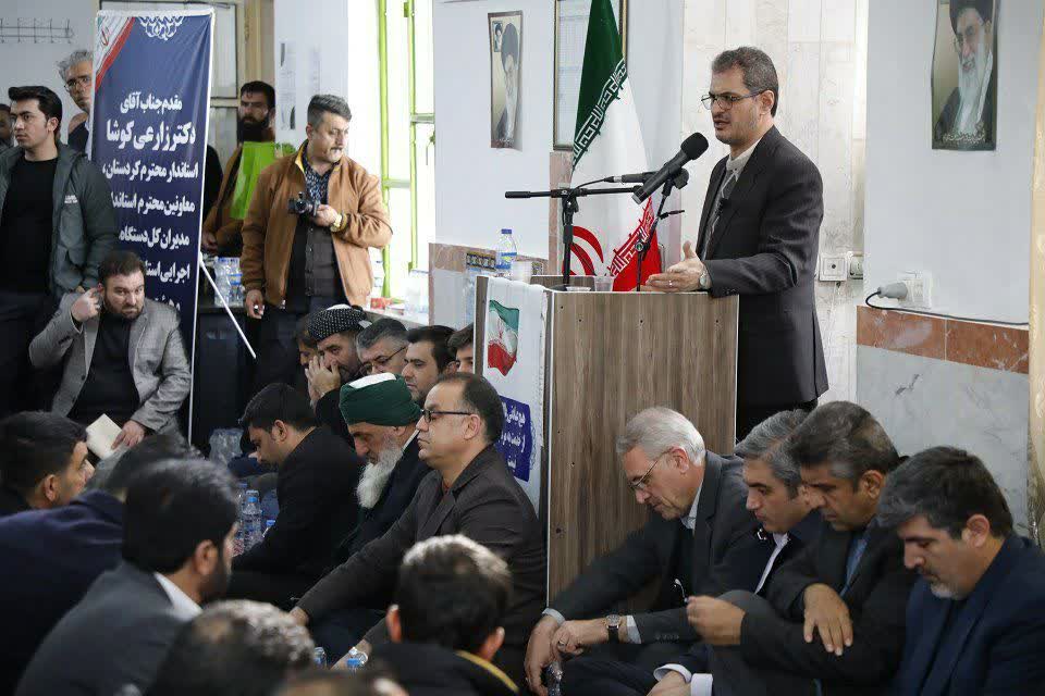 تکمیل کریدور مسیر سنندج _ کامیاران نیازمند ۵ همت اعتبار است